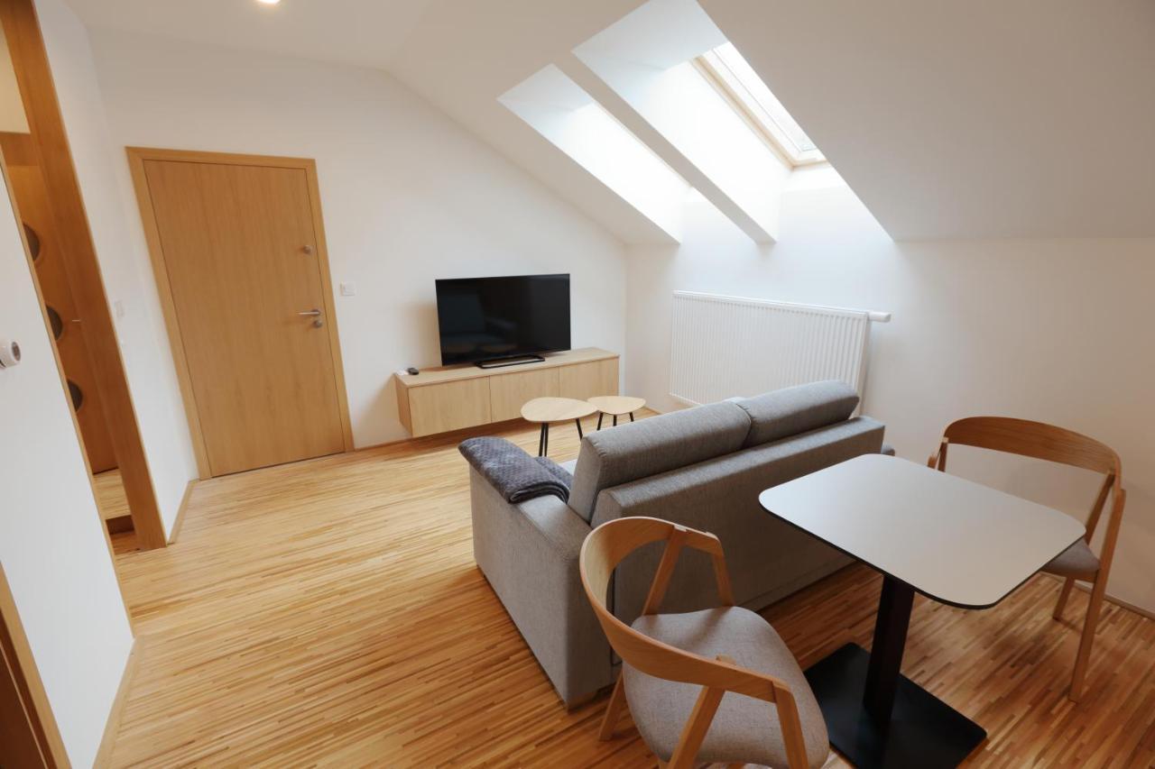 Apartmany U Kvetne Zahrady Kroměříž Kültér fotó