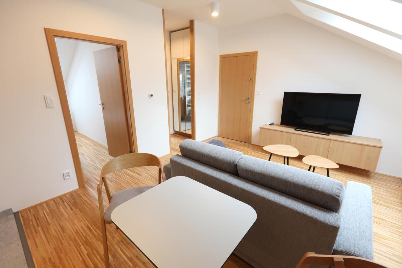Apartmany U Kvetne Zahrady Kroměříž Kültér fotó